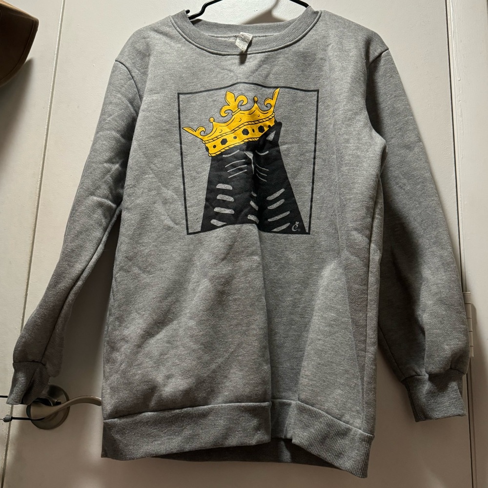 Graphic Cat Lady Crew Neck - size medium